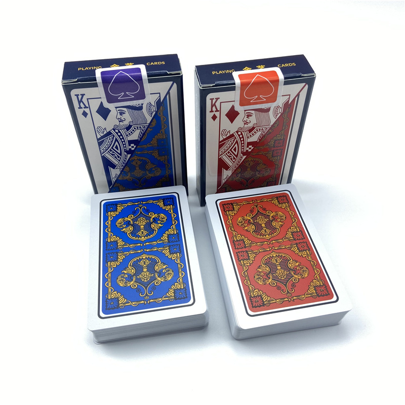 Nuove Carte da Gioco in Plasti - Board Game Yearbook review and price