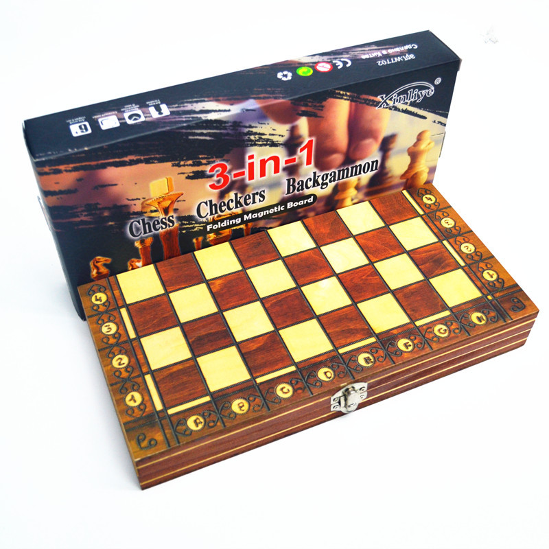Scacchiera portatile pieghevol - Board Game Yearbook review and price