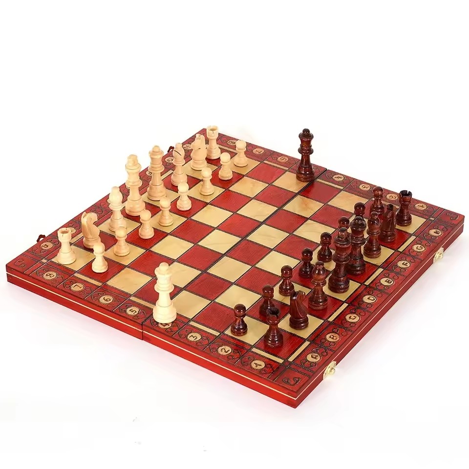 Scacchiera portatile pieghevol - Board Game Yearbook review and price
